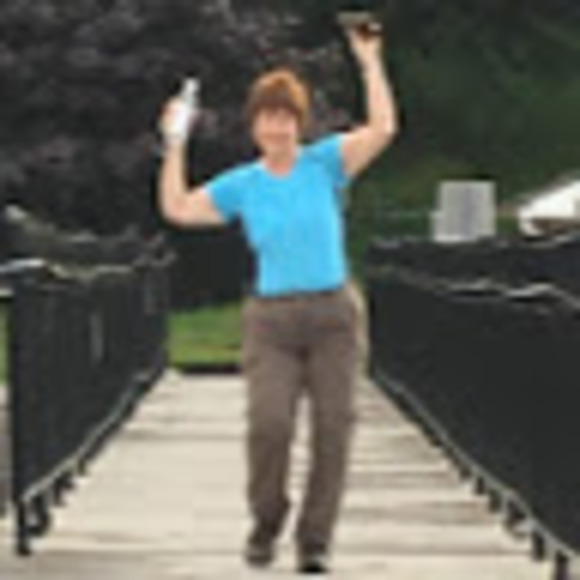 Meet your Posher, Pauline - Picture 1 of 1